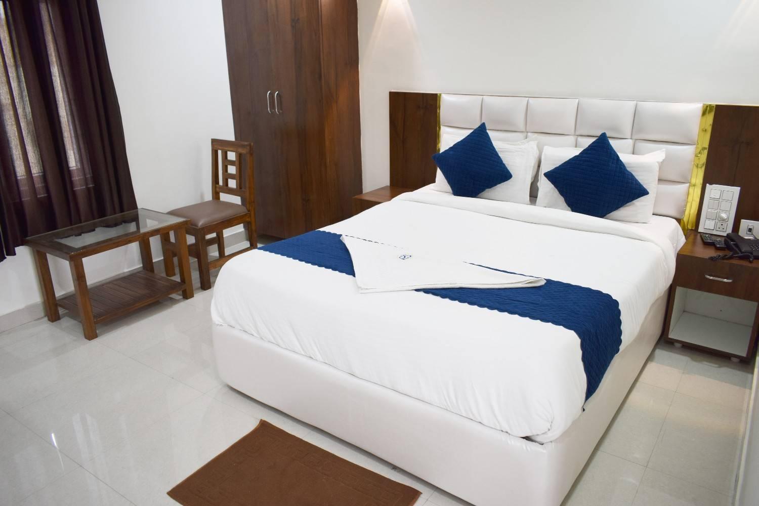 Hotel Skyland วารังกัล ห้อง รูปภาพ